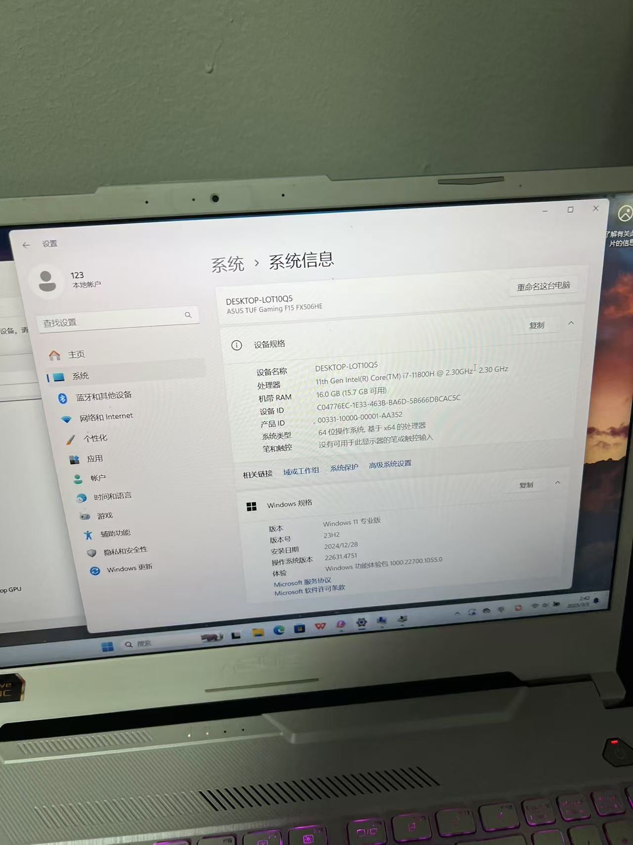 二手华硕天选2 酷睿版(i7 11800H/16GB/512GB/RTX3050/144Hz)游戏笔记本电脑