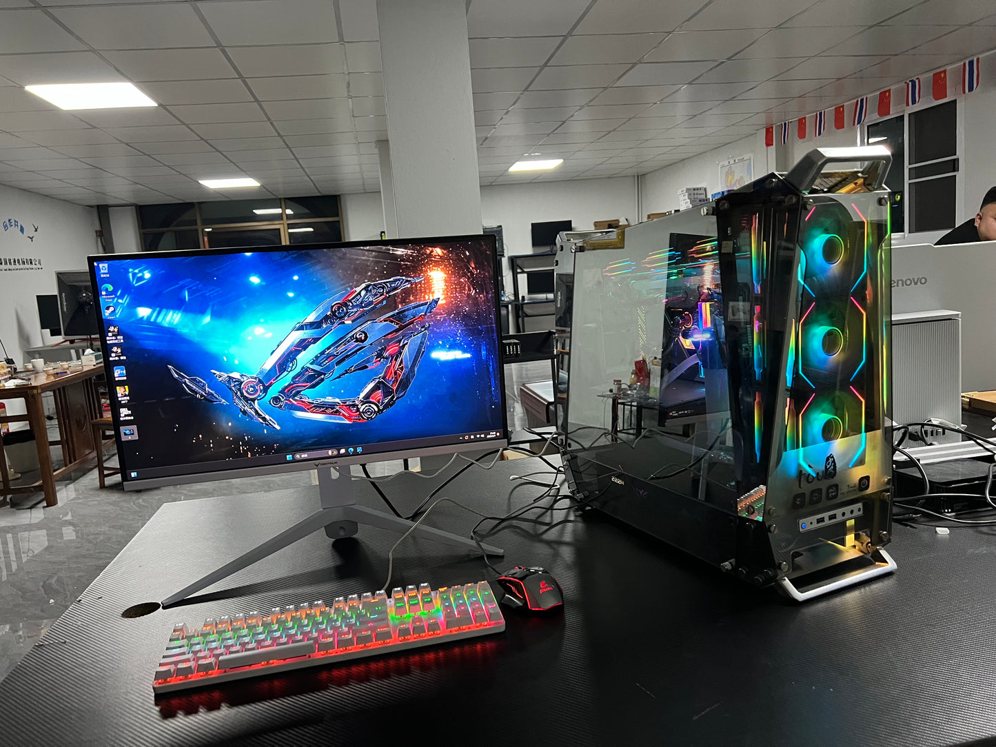 Second-hand quasi-new ultra-high-end ASUS ROG family bucket Intel Core i9-14900KS 24-core DDR5 64G ASUS ROG MAXIMUS Z690 Samsung SSD 980 PRO 2TB RTX 4090 24G computer host