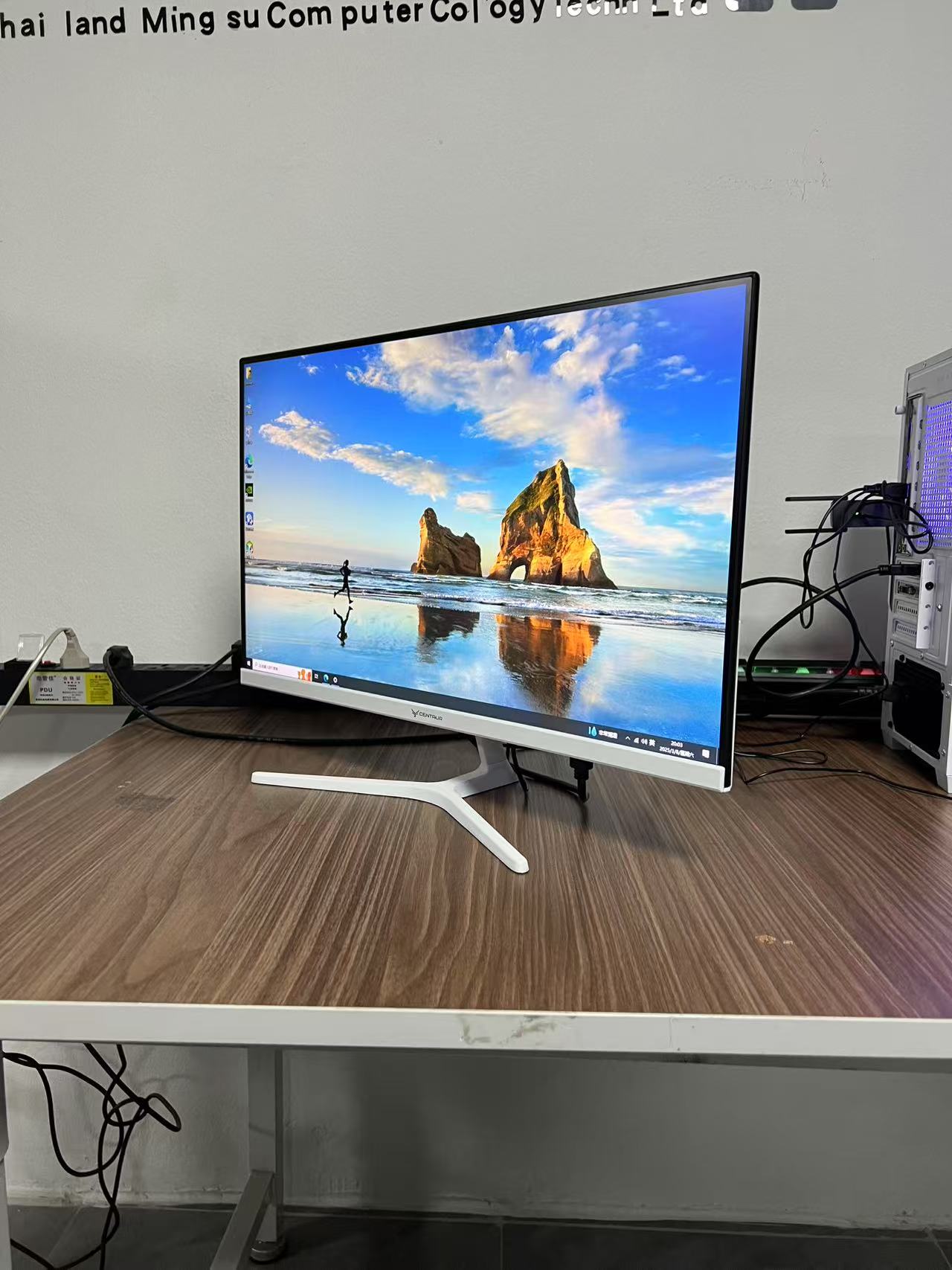 CENTAUR 24英寸100Hz液晶显示器 电竞游戏显示器白色 HDMI+VGA双接口