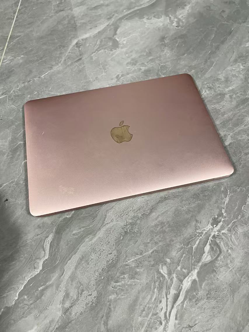 Second-hand Apple MacBook Air 13-inch processor dual-core 1.1GHZ intel core m3 8GB DDR3 SSD256GB laptop second-hand Thailand spot one